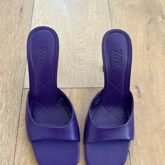 Zara sandal - Picture 2 of 3